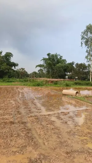 জমি বিক্রি হবে