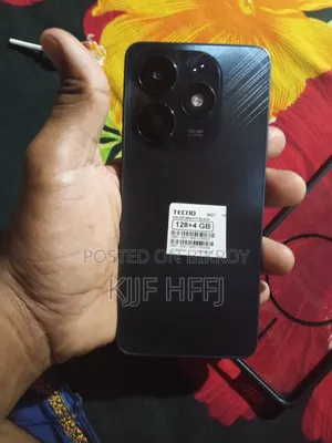 Tecno Spark 20C 128 GB Black
