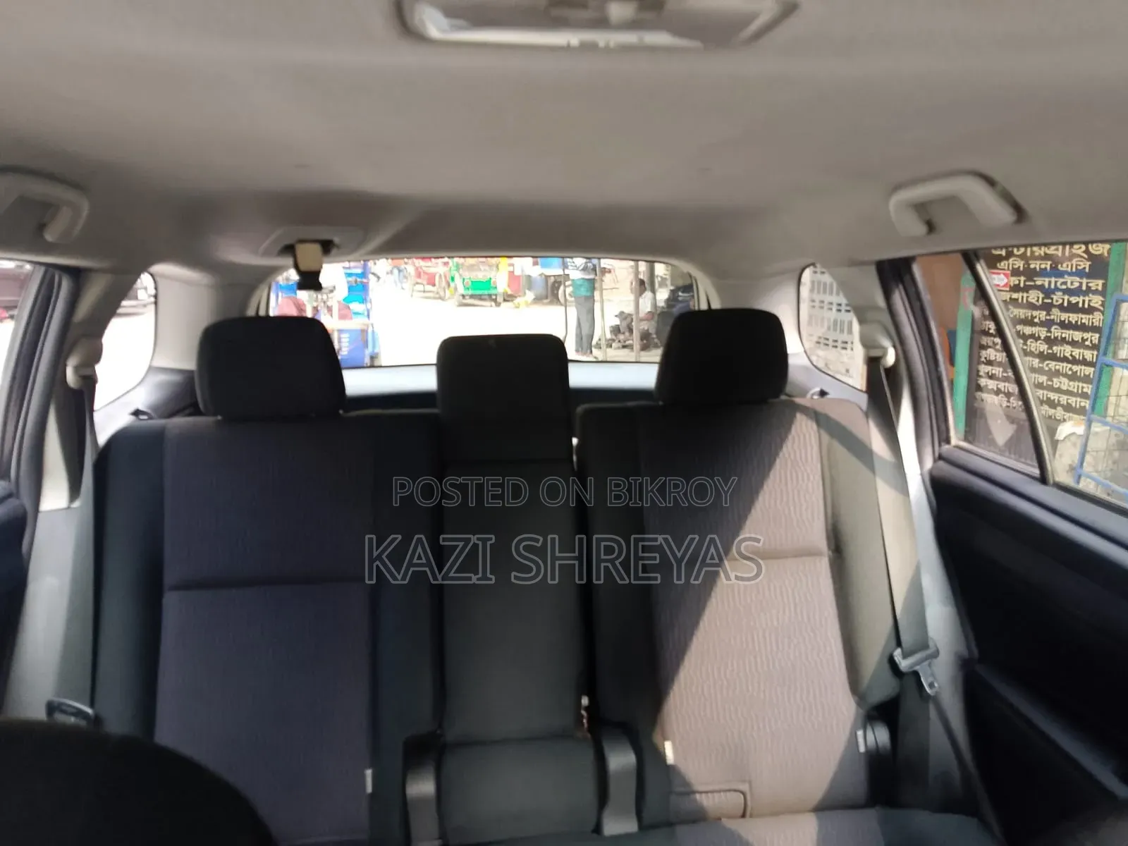 টয়টা করোলা ফিল্ডার ২০১৭ ব্ল্যাক