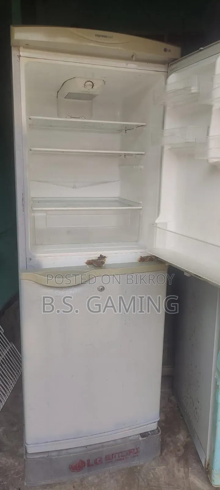 Refrigerator for sale