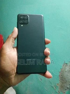 স্যামসাং গ্যালাক্সি এ১২ ৬৪ জিবি ব্ল্যাক