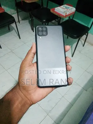 স্যামসাং গ্যালাক্সি এ১২ ৬৪ জিবি ব্ল্যাক