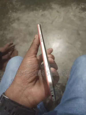 Oppo F17 128 GB Red