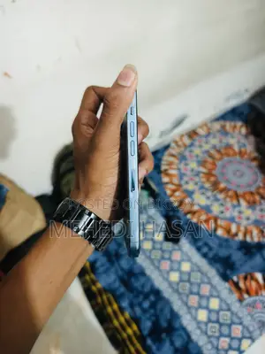 অ্যাপল আইফোন ১৩ প্রো ১২৮ জিবি ব্লু