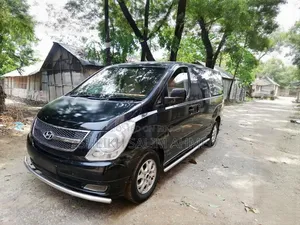 Hyundai H1 2010 Black