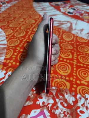 Apple iPhone 8 64 GB Red
