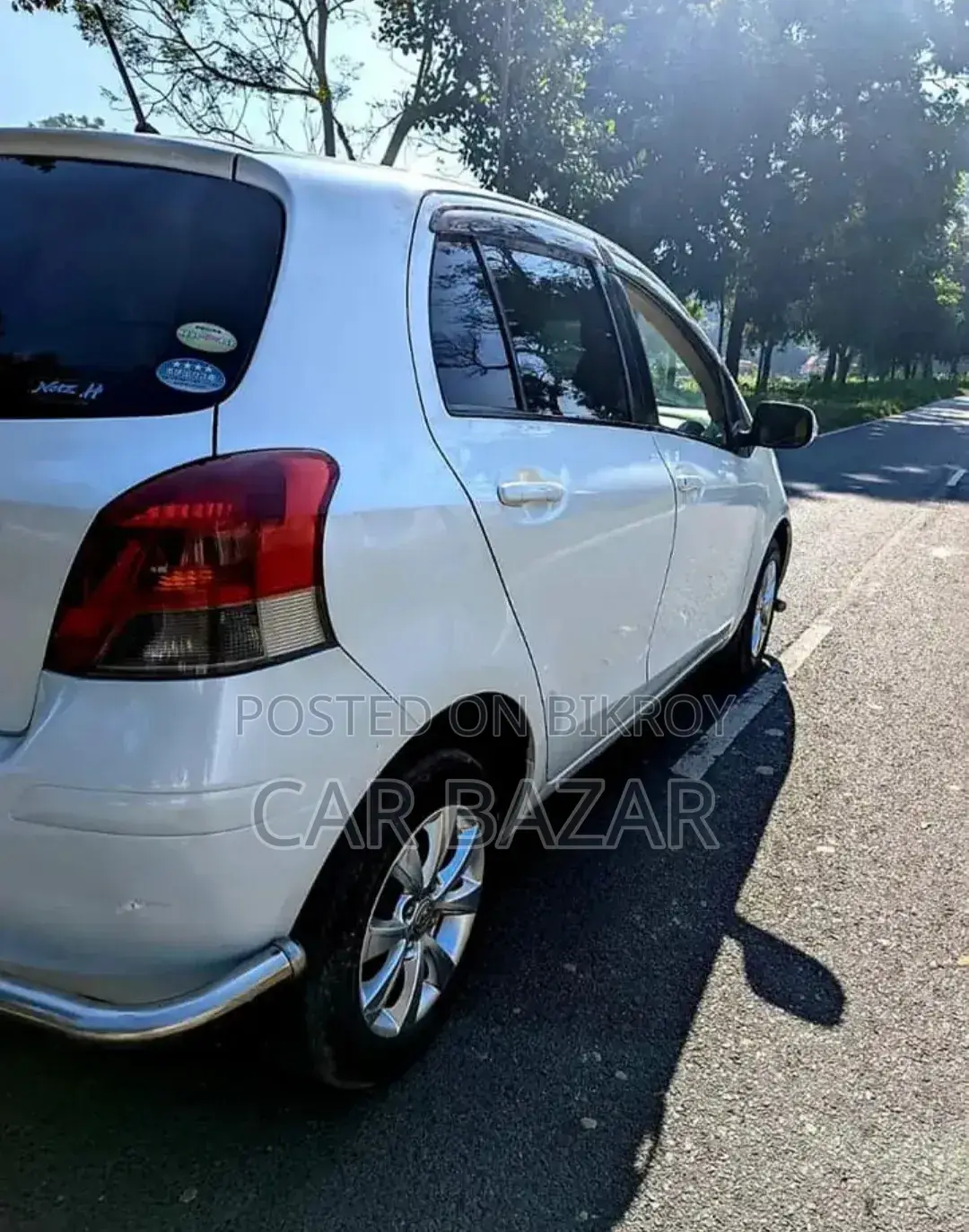 Toyota Vitz 2009 Pearl
