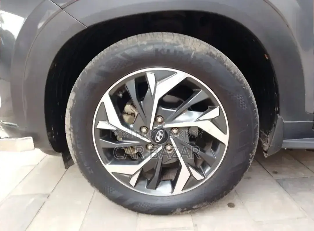 Hyundai Creta 2023 Gray