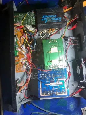 1943 5200 Amplifier with four ICs for sale