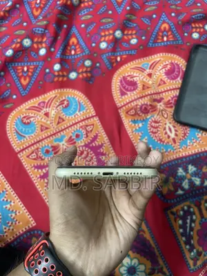 Apple iPhone XR 128 GB Yellow