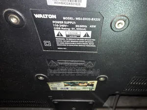 32-inch Smart LED TV