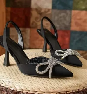 Sliver Ribbon Shoes