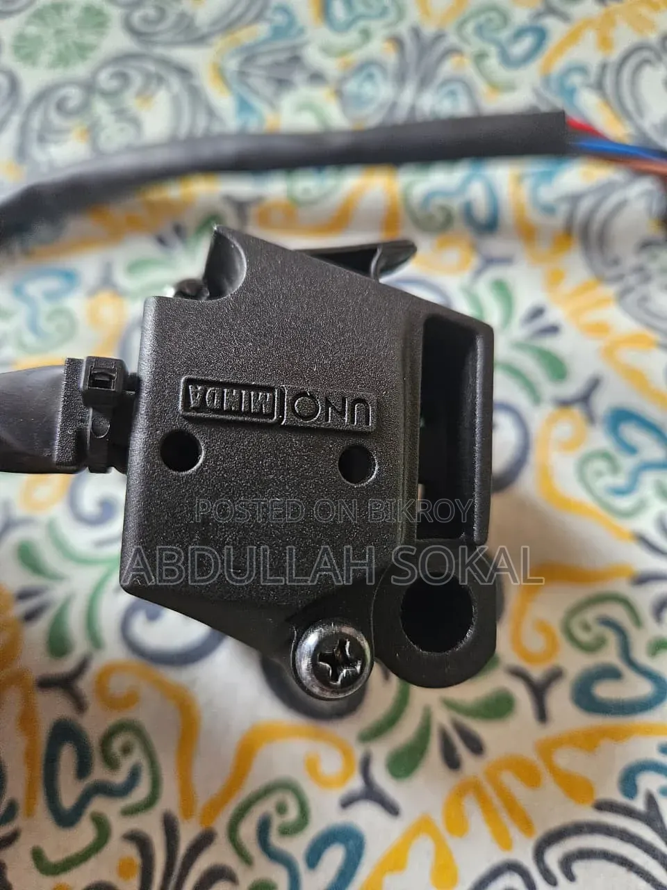 Yamaha FZS V2 Right Handle Switch/ Chapa (Stock) Original