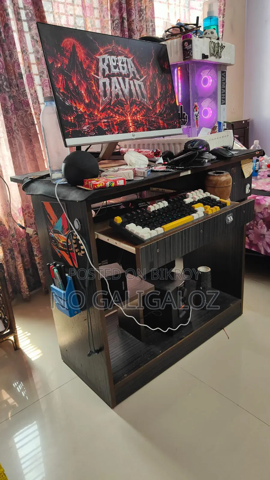 Study Table | Gaming Desk | With Keyboard Tray and Lock | Premium Condition