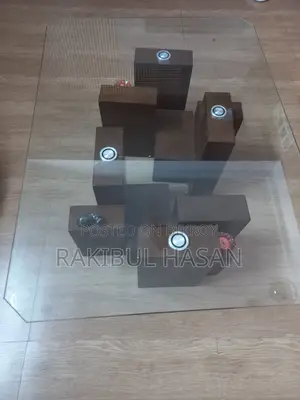 ড্রয়িং রুম টেবিল