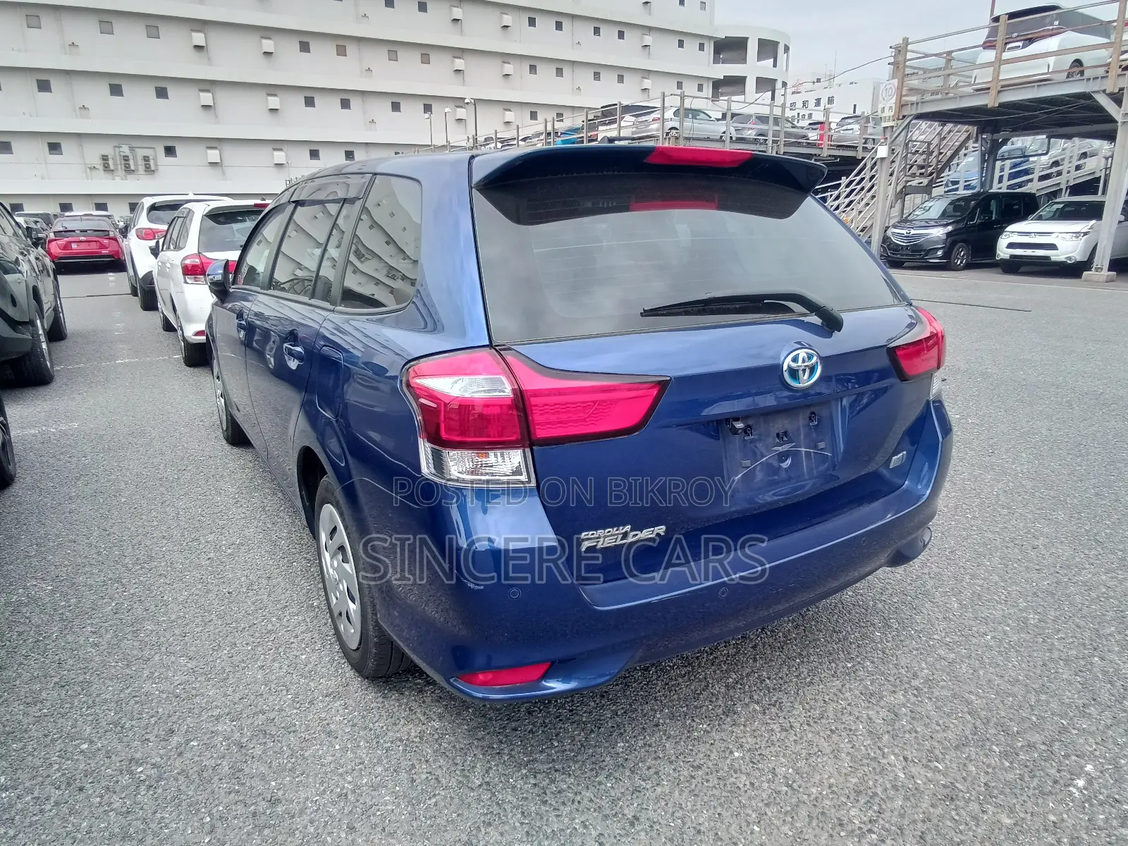 Toyota Corolla Fielder 2021 Blue