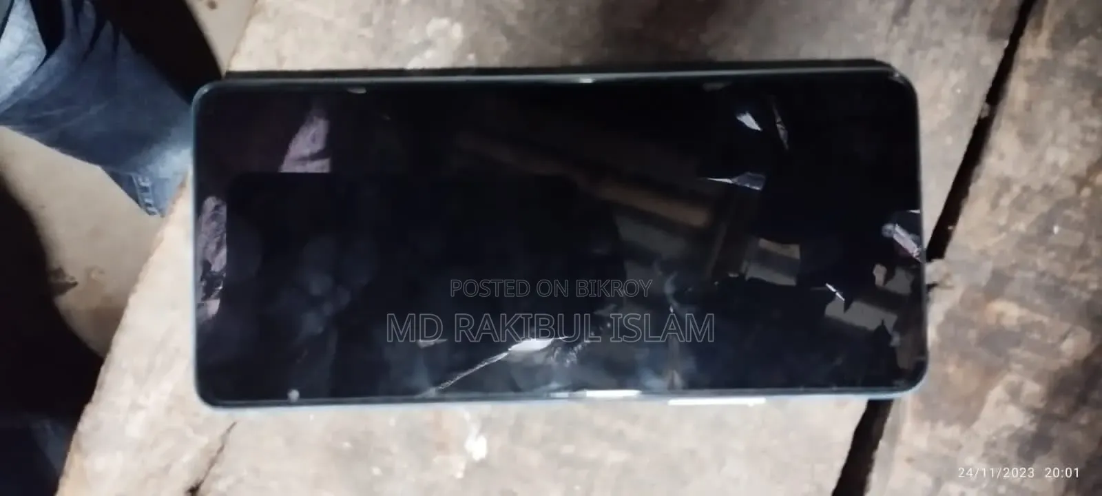 ইনফিনিক্স হট ৩০ ১২৮ জিবি গ্রিন