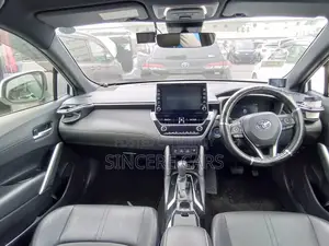 Toyota Corolla Cross 2021 Pearl