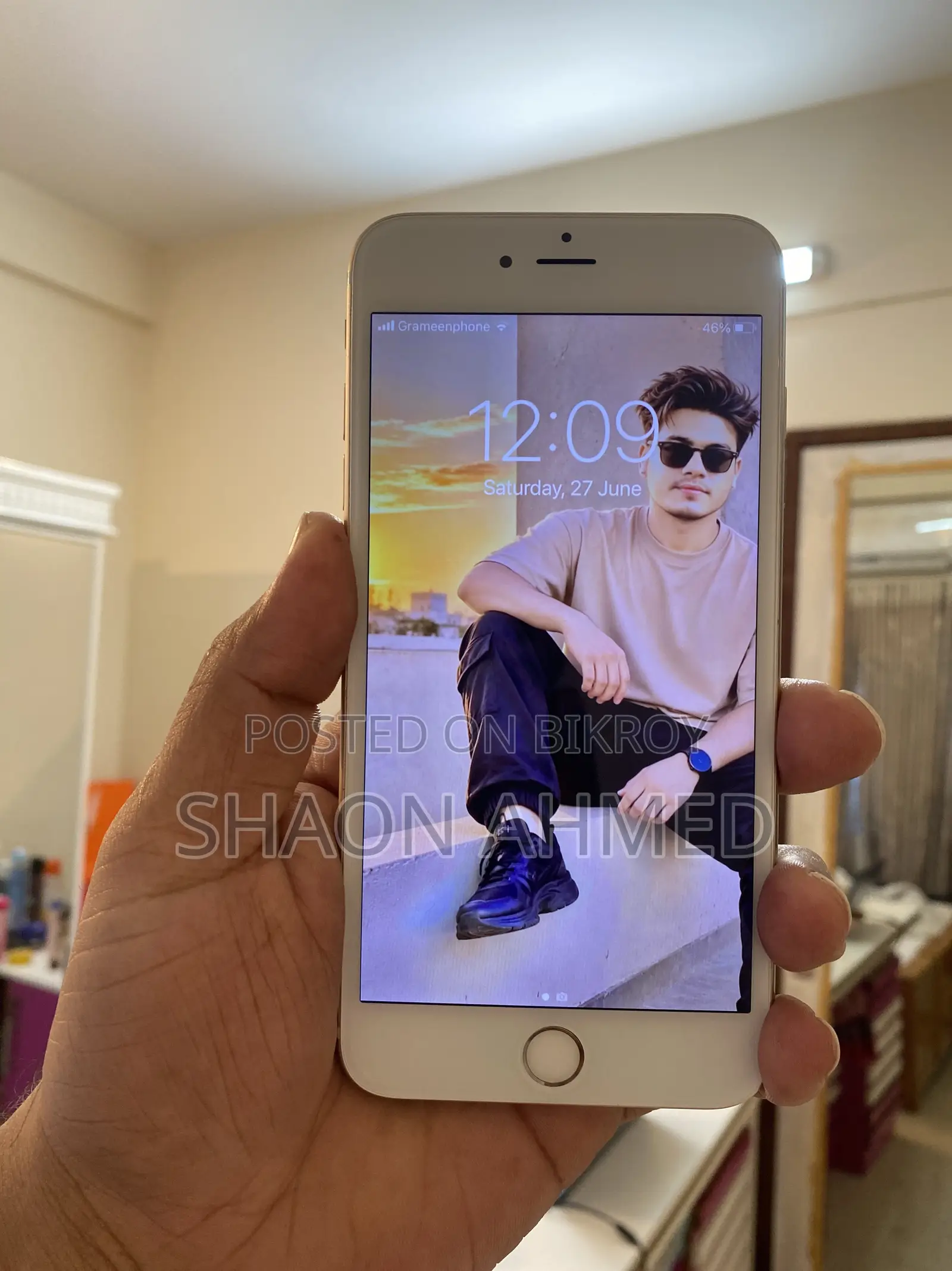 Apple iPhone 6s Plus 64 GB Gold