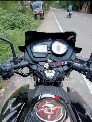 TVS Apache RTR 160 2V 2021 Black