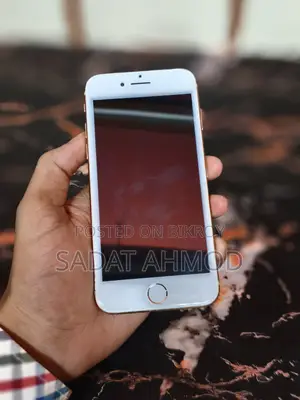 Apple iPhone 8 64 GB White