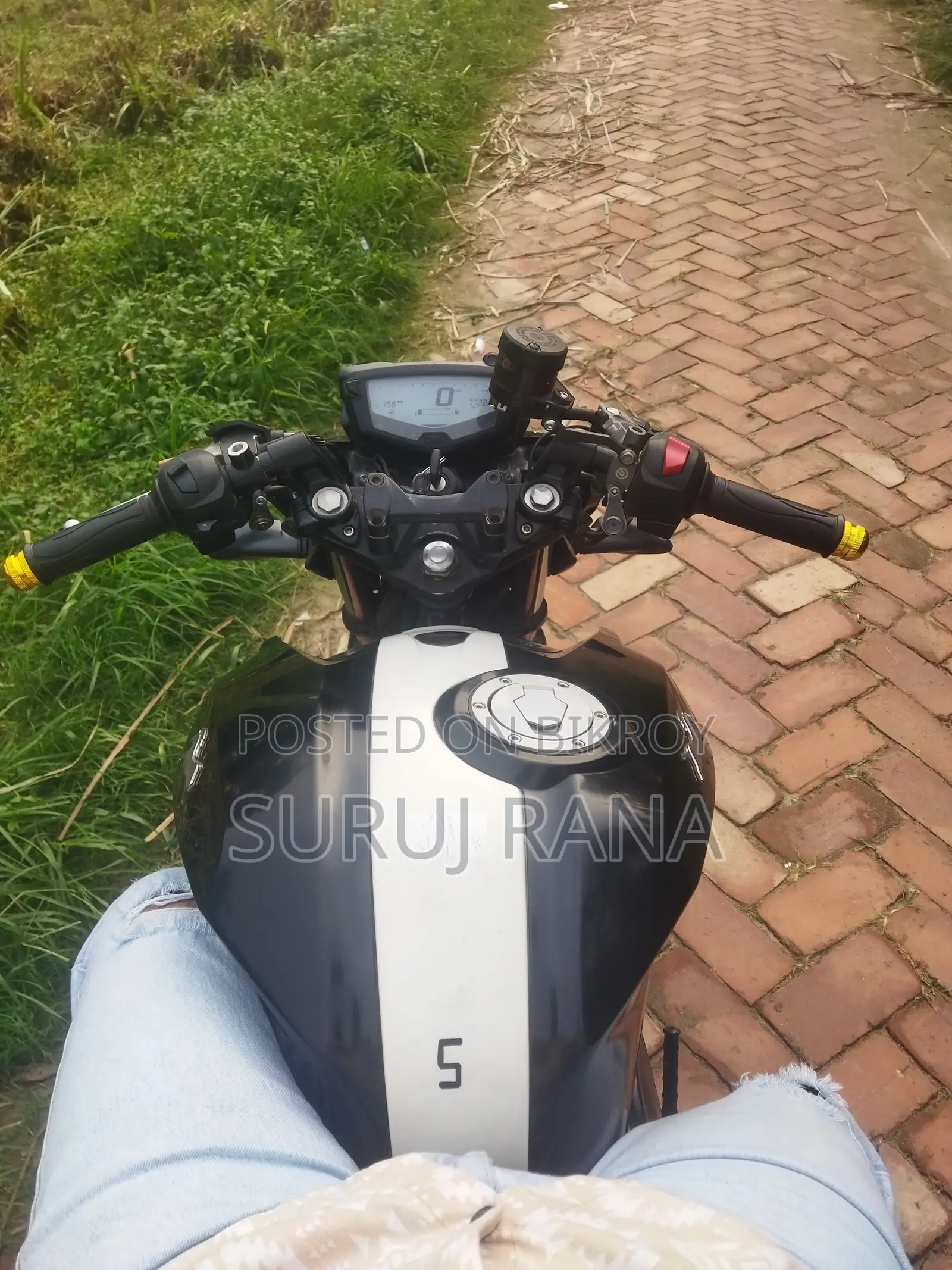 TVS Apache 160 4V 2019 Black