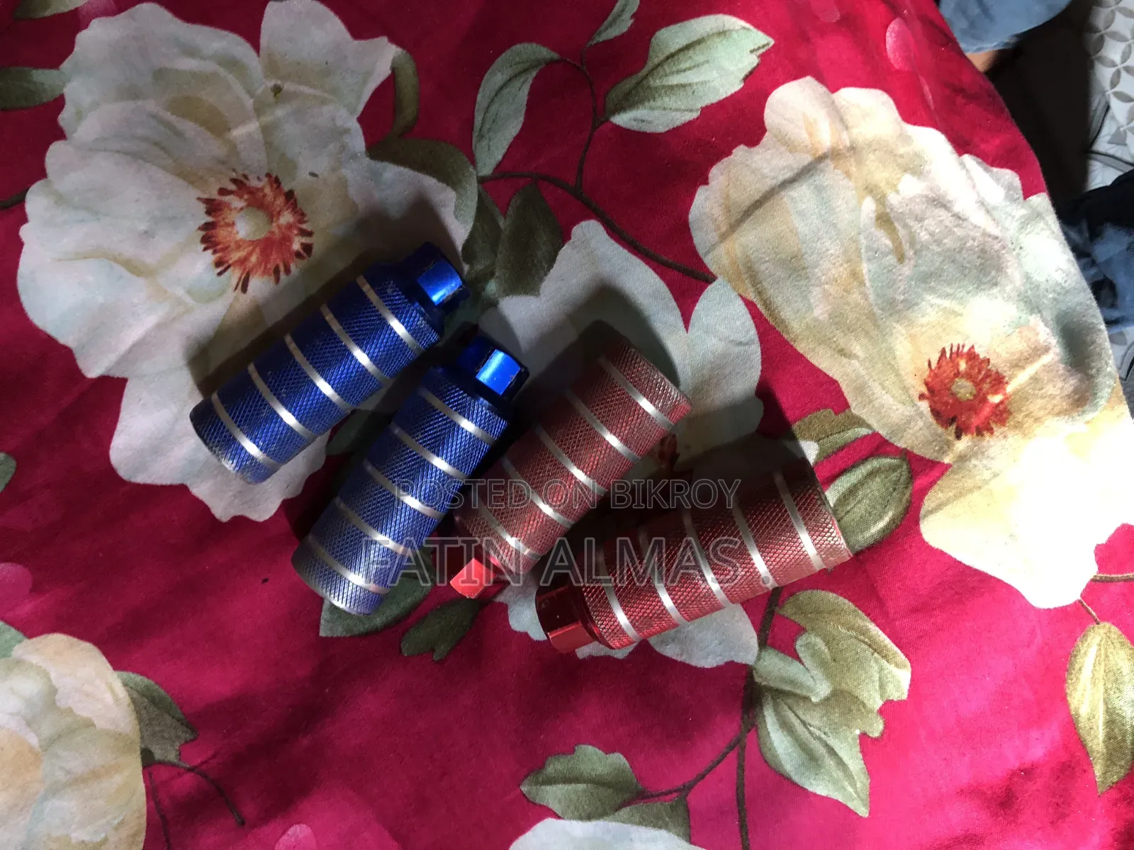 খাবারের পেজ বা হ্যান্ডেল বিক্রয়ের জন্য