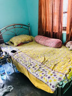 Semi Double Bed