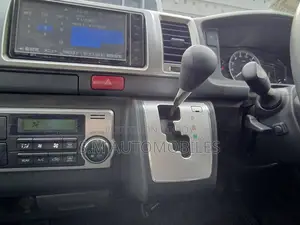 Toyota HiAce 2022 Black