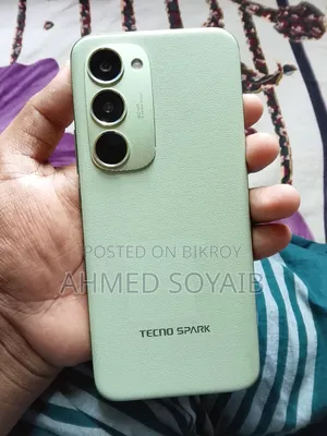Tecno Spark 40 Pro 128 GB