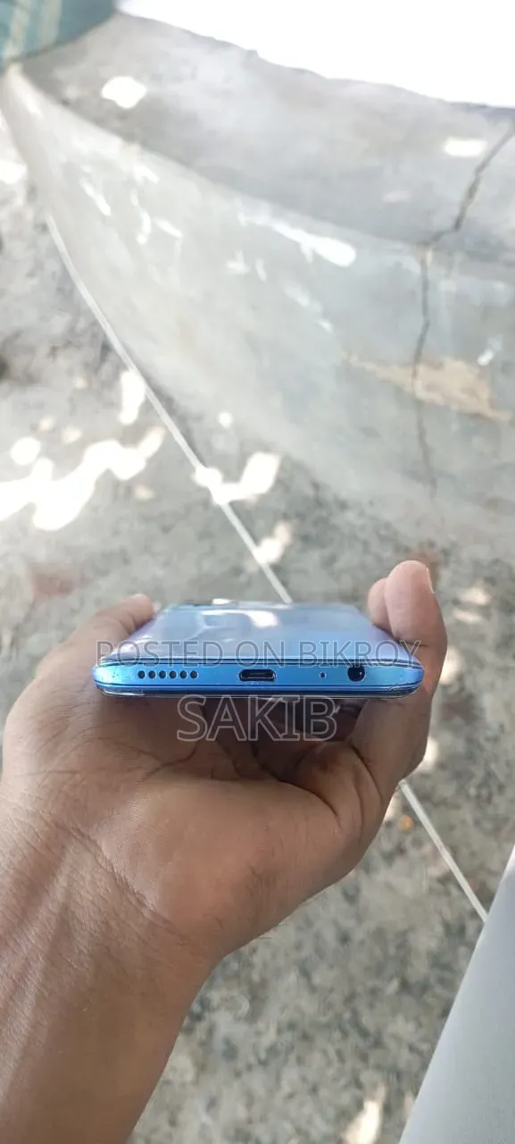 Infinix Hot 12i 64 GB Blue