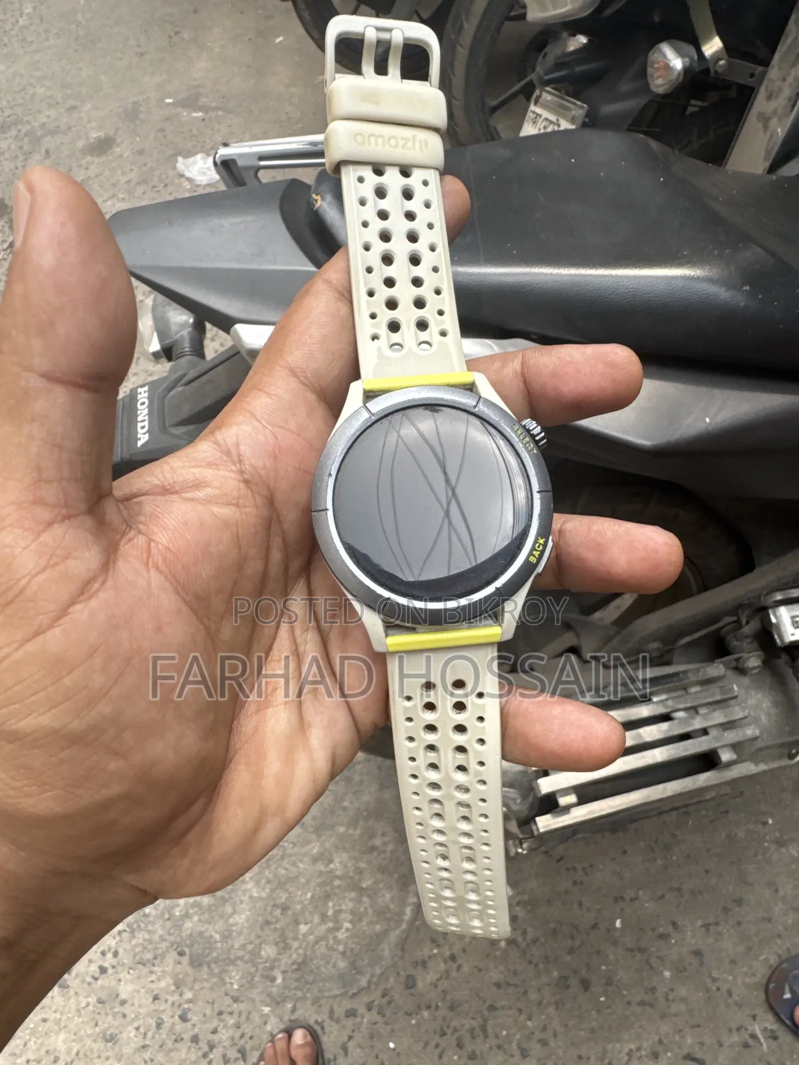 Amazfit Hand Watch