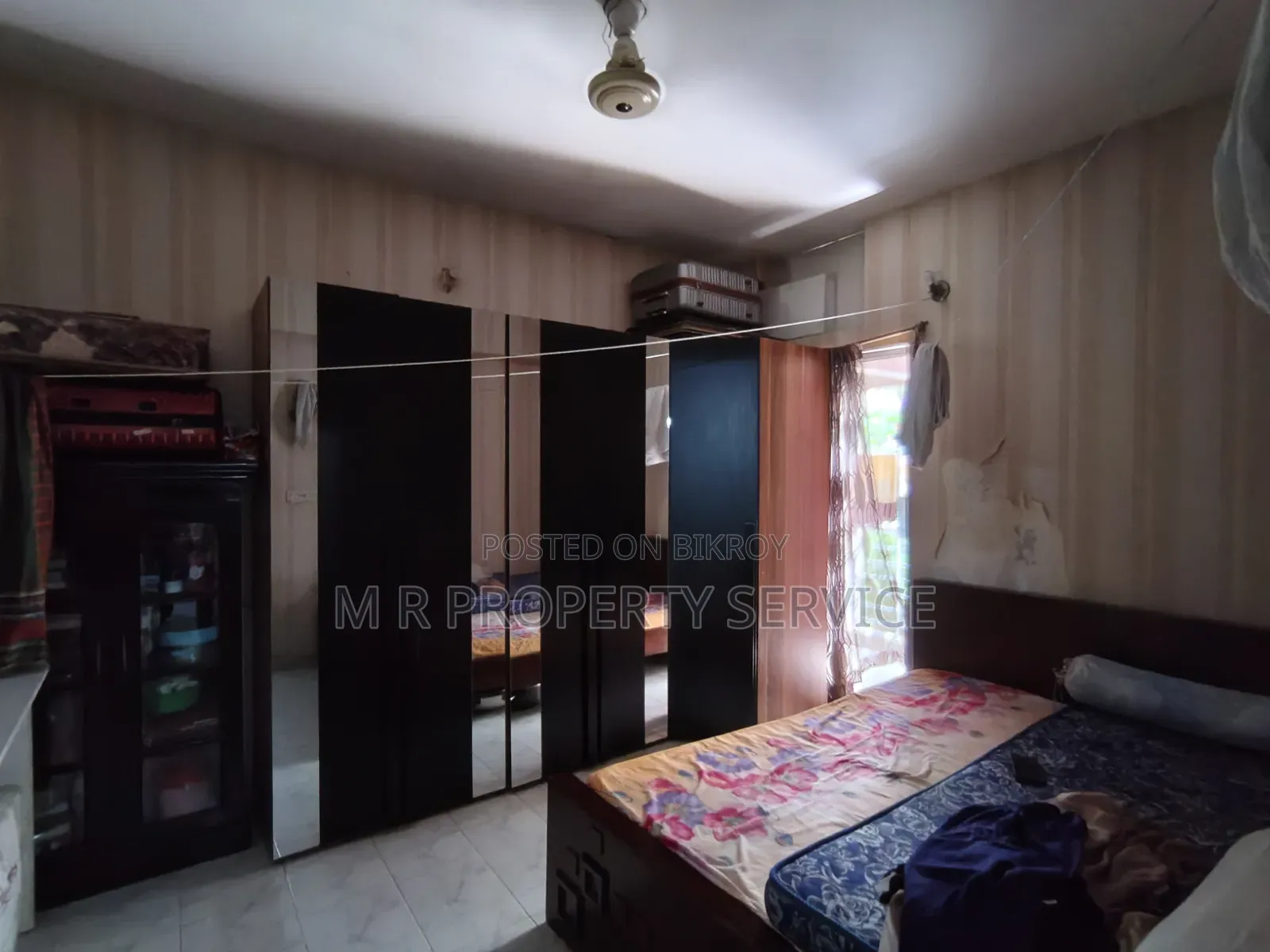 গুলশানে ৩ বেডরুমের অ্যাপার্টমেন্ট বিক্রয়ের জন্য