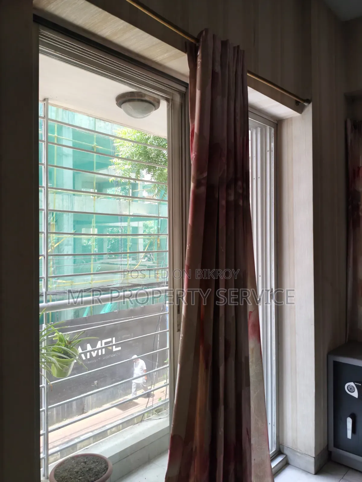 গুলশানে ৩ বেডরুমের অ্যাপার্টমেন্ট বিক্রয়ের জন্য