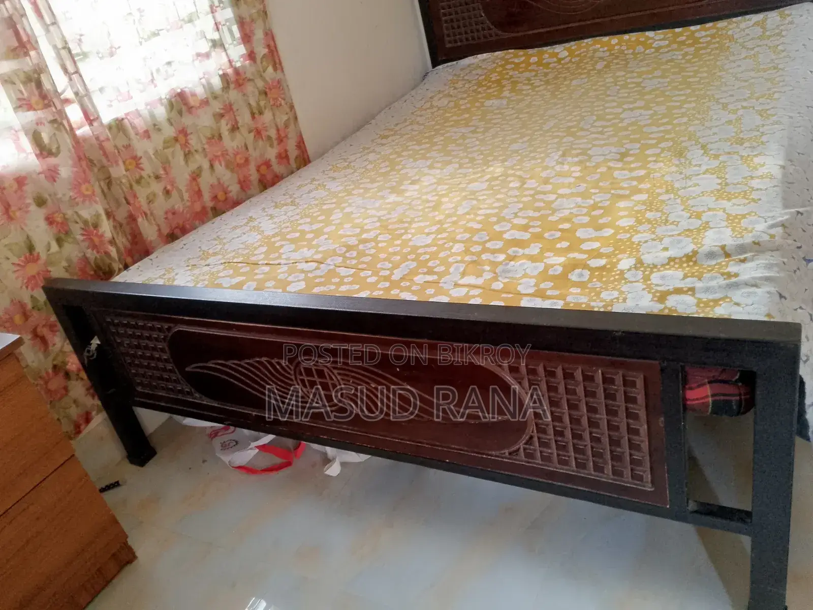 পুরাতন খাট