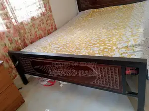 পুরাতন খাট