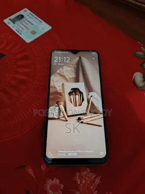 Vivo Y19 128 GB Bronze