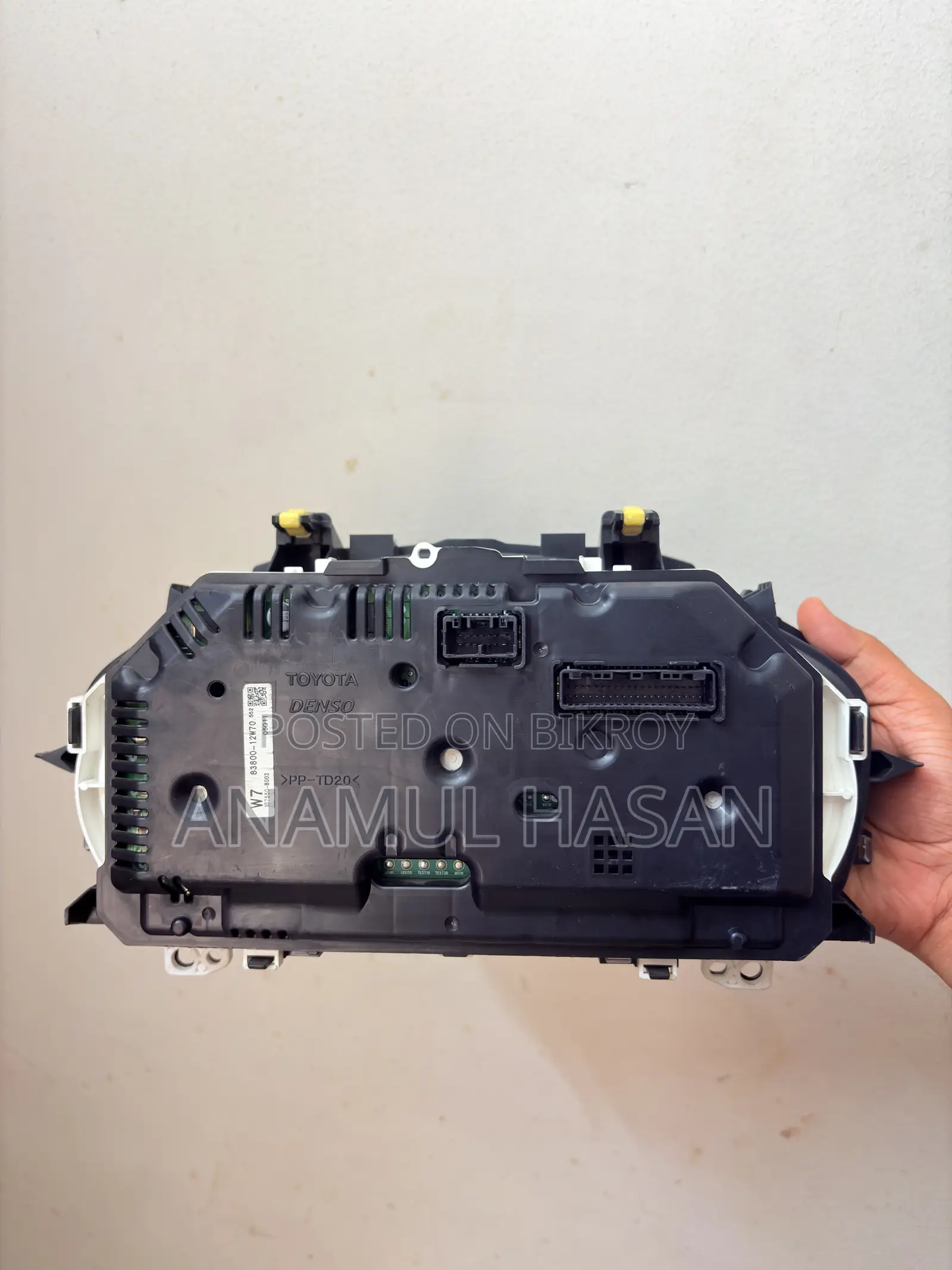 Toyota Axio RPM Meter