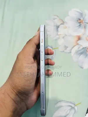 অ্যাপল আইফোন ১৫ প্লাস ১২৮ জিবি হোয়াইট