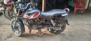 TVS Metro Plus 2022 Red