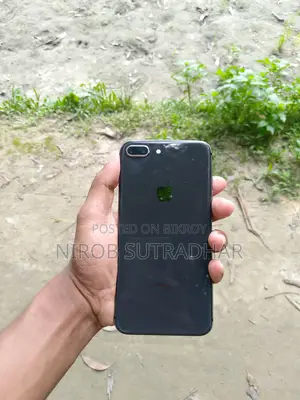 Apple iPhone 8 Plus 64 GB Black