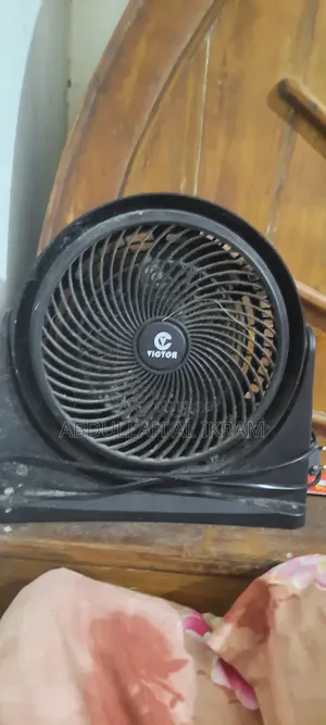 ভিক্টর ডেস্ক ফ্যান
