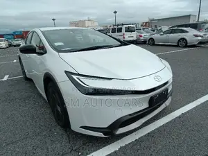 Toyota Prius 2023 Pearl