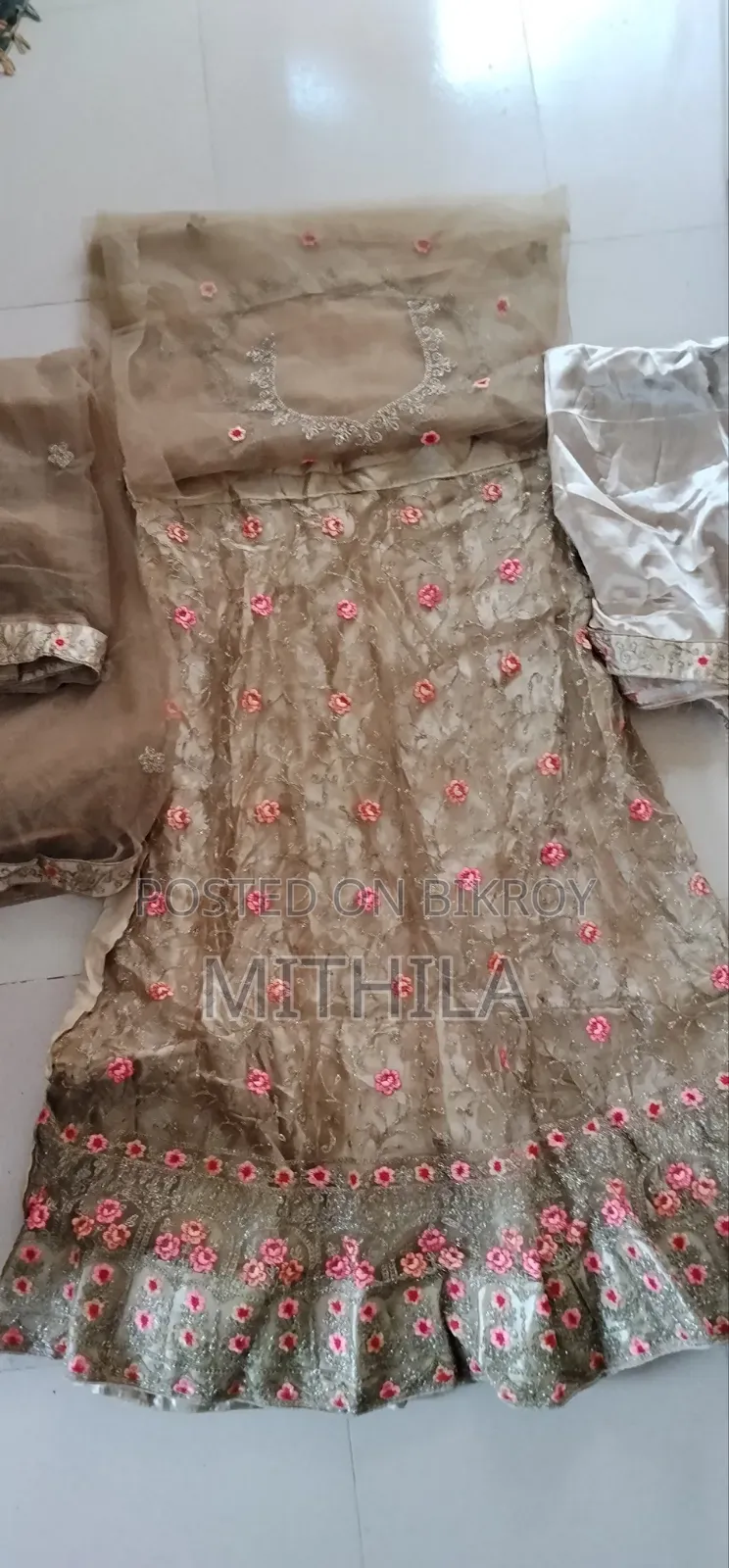 মেয়েদের লেহেঙ্গা