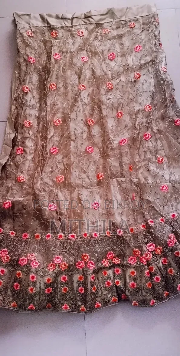 মেয়েদের লেহেঙ্গা