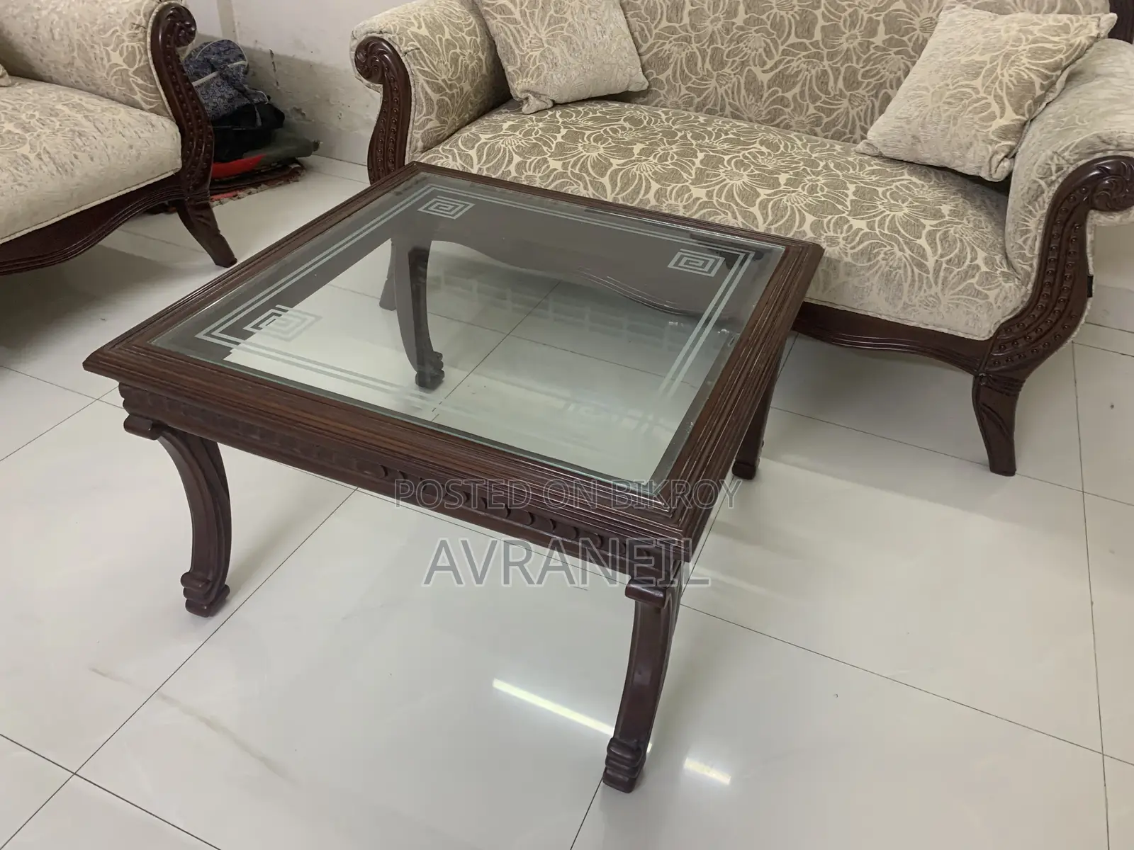 Sofa Set With Centre Table