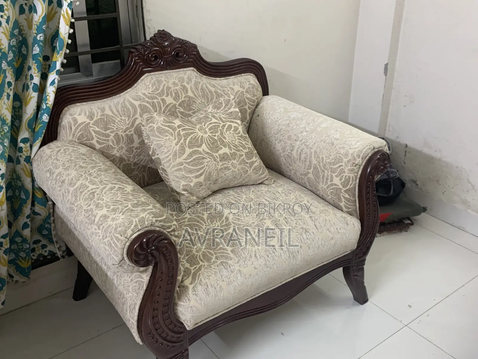 Sofa Set With Centre Table