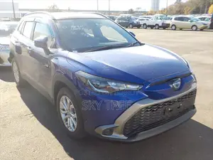 Toyota Corolla Cross 1.8 Hybrid FWD 2022 Blue