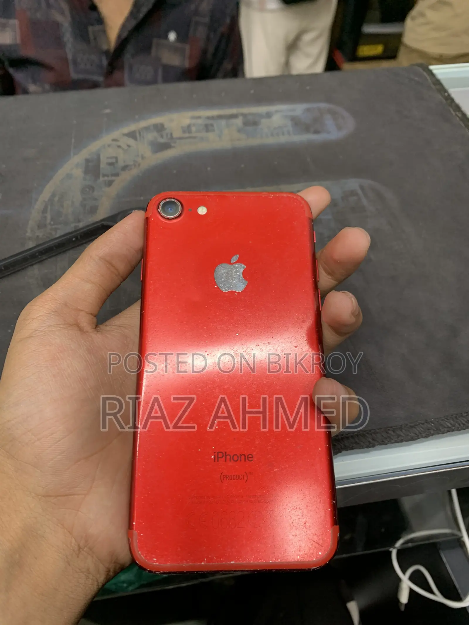 Apple iPhone 7 128 GB Red