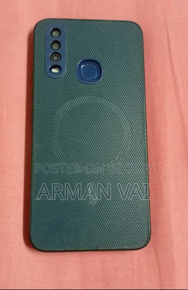 Vivo Y12 64 GB Blue